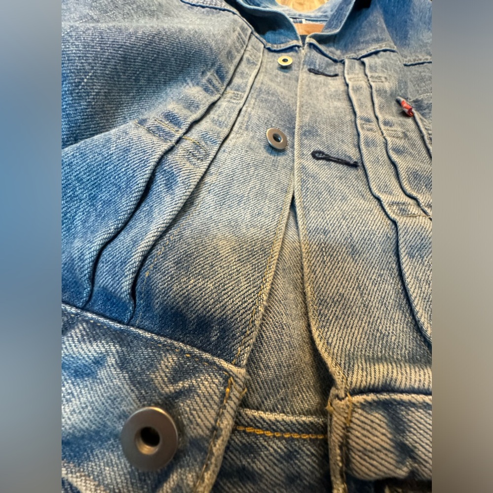 Levi's Light Wash Denim Shirt Jacket - Blue - Picture 3 of 5
